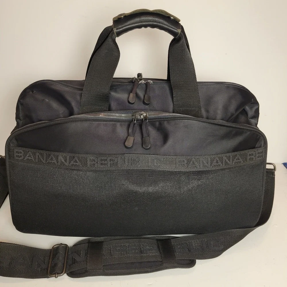 Banana Republic Duffle Bag Large Black Good Nylon Travel Weekender Luggage